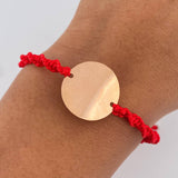 Pulsera Roja Herraje Placa 1.35gr / Oro 18K $