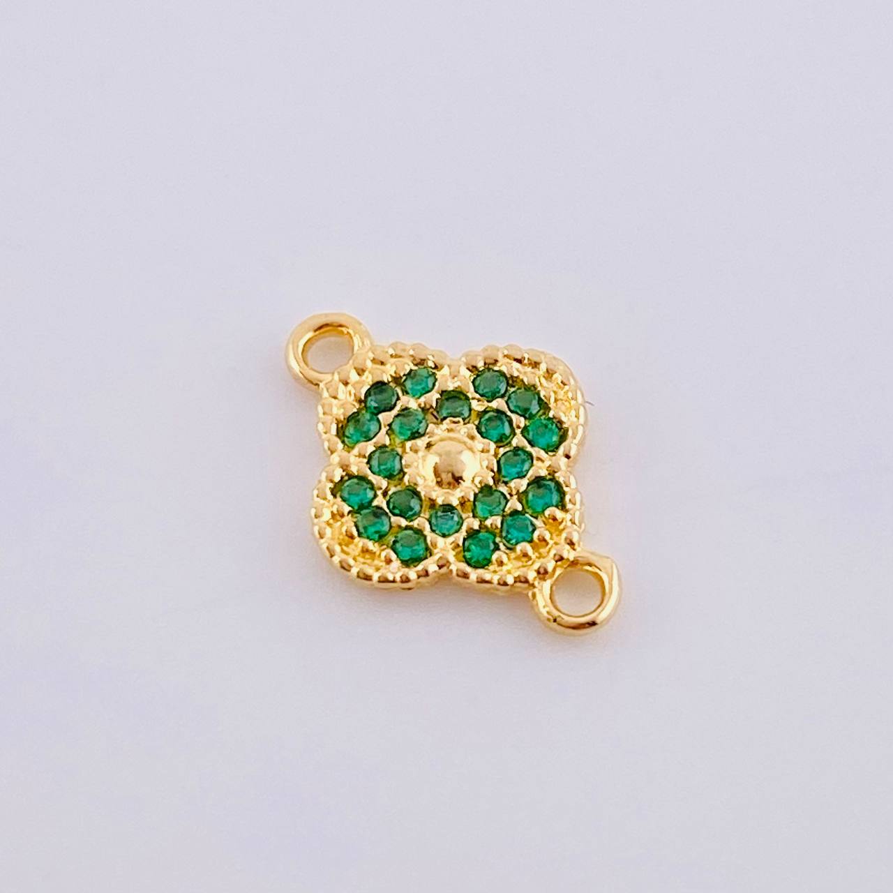 Herraje Trebol Central 0.7 g / 1,3 cm Oro Amarillo 18K
