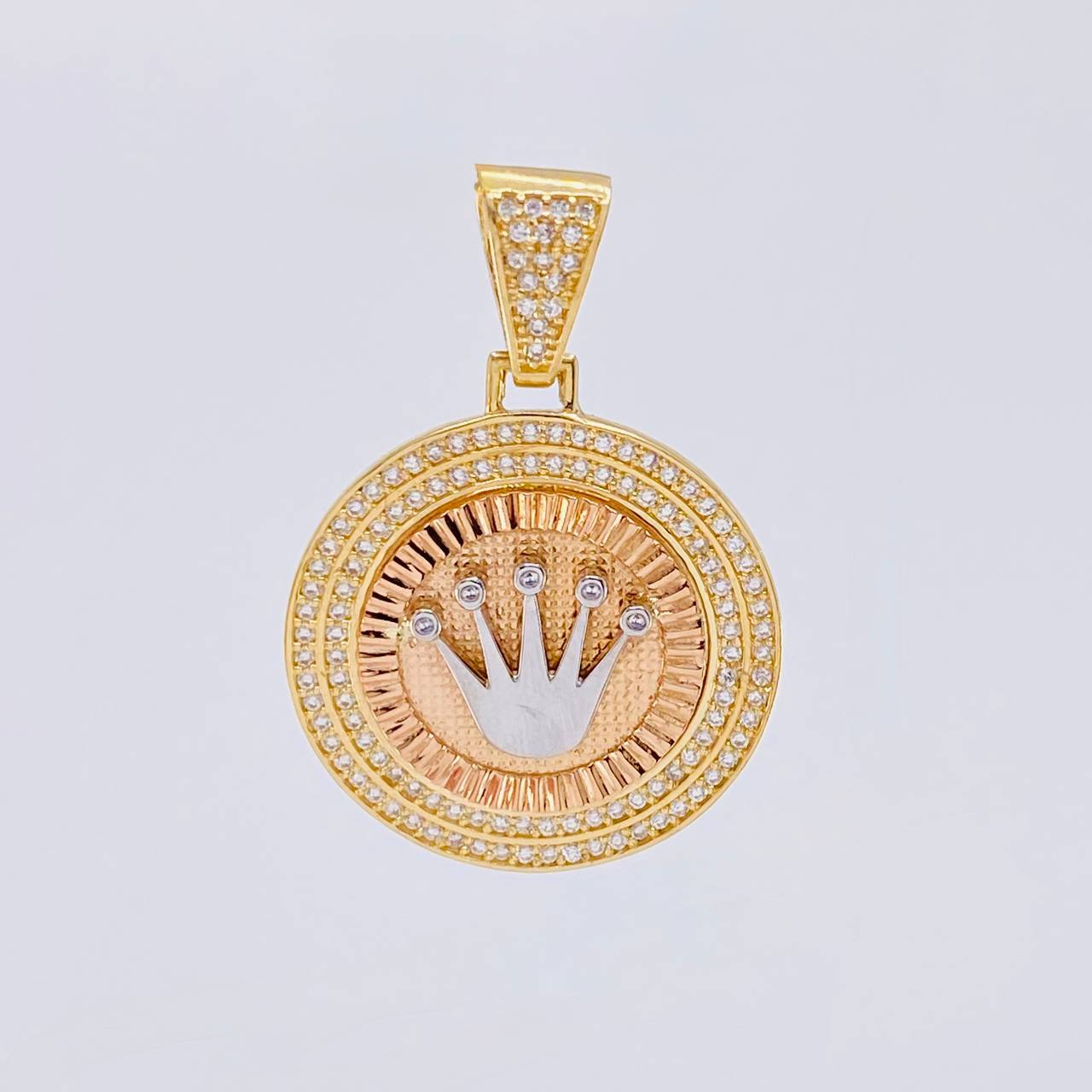 Dije Corona Circular 7.45 g / 3,8 cm Tres Oros 18K