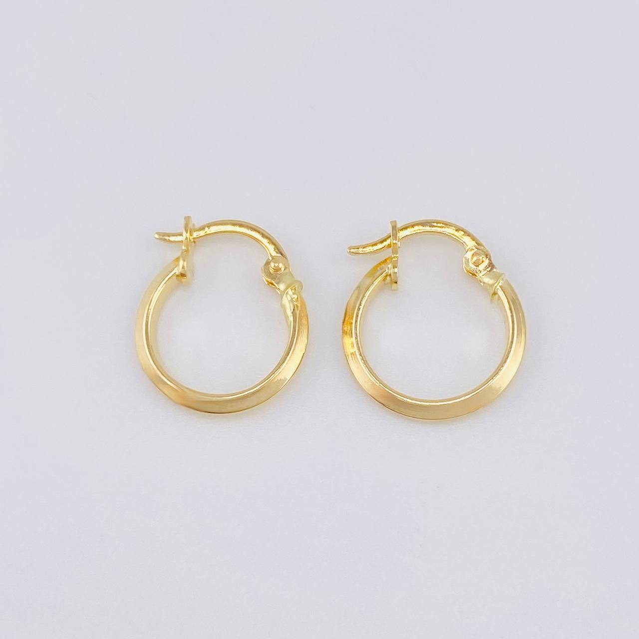 Candongas Clau 0.85 g / 1.5 cm Oro Amarillo 18K