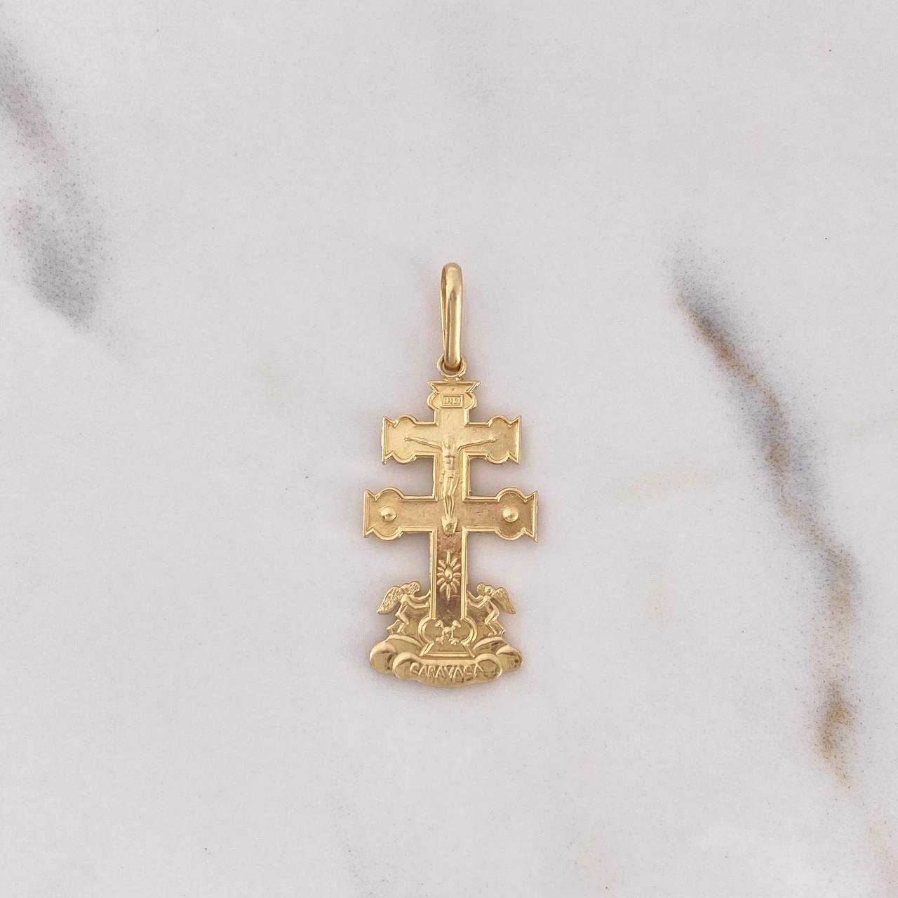 Dije Cruz de Caravaca 1.8gr / 2.8cm / Texturizada Oro Amarillo 18K #