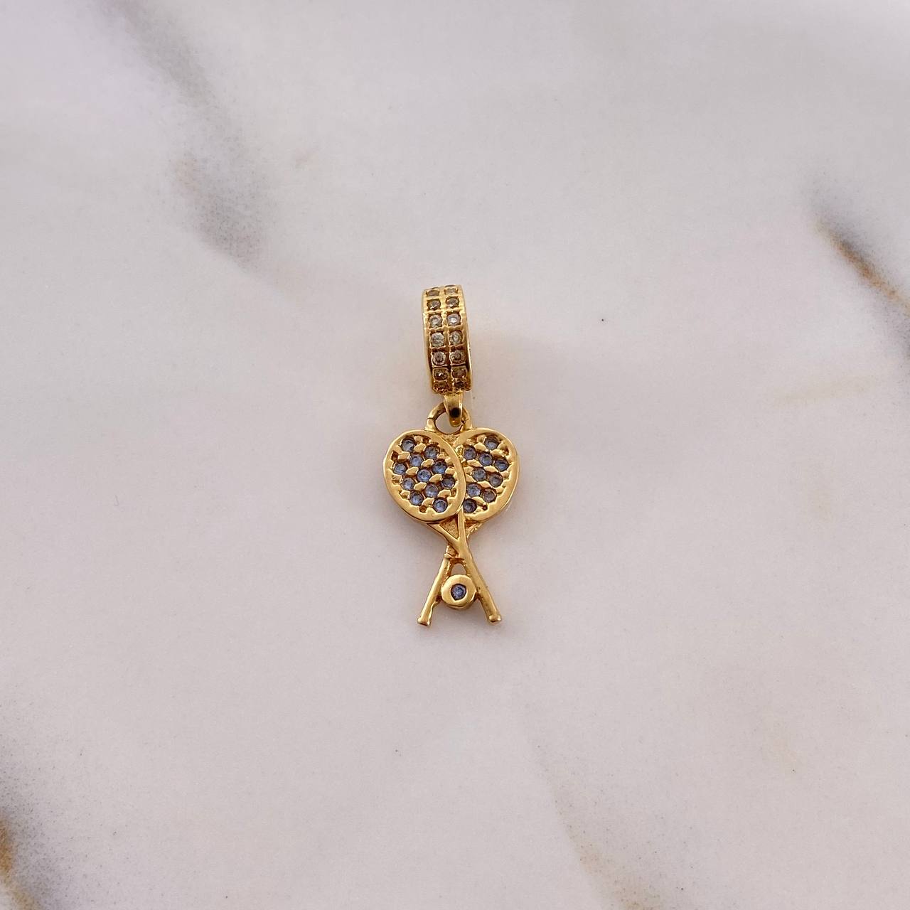 Dije Raquetas 1.95gr / 2.4cm / Circones Azules Blancos Oro Amarillo 18K $