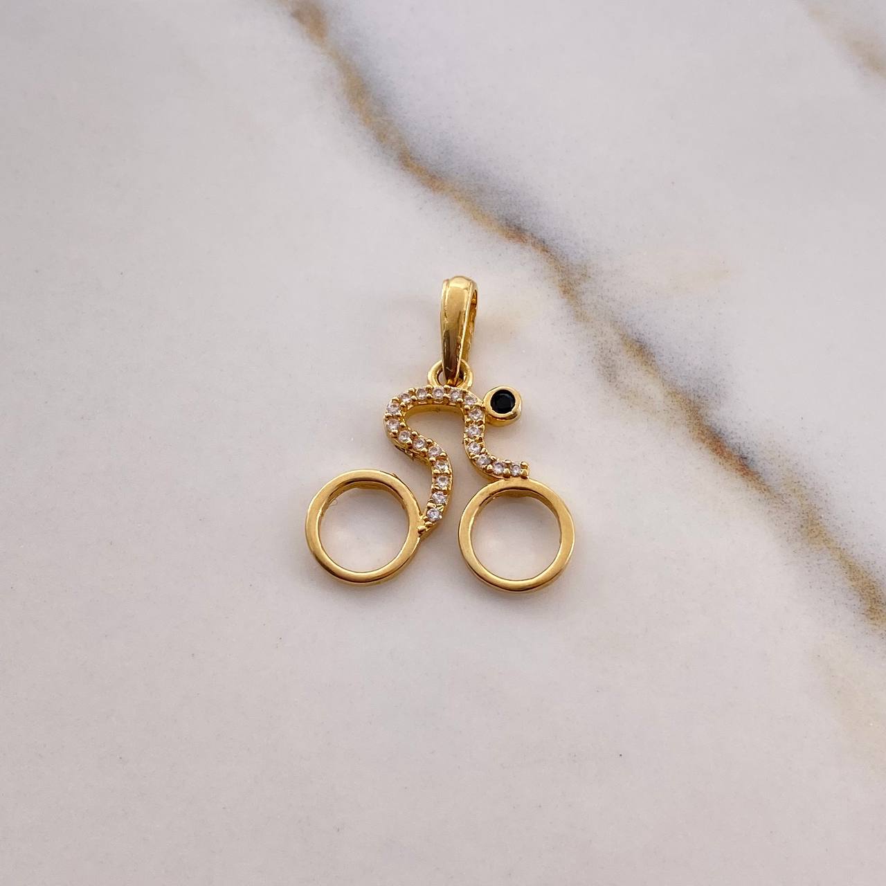 Dije Bicicleta 1.55gr / 2.3cm / Circones Negro Blancos Oro Amarillo 18K #