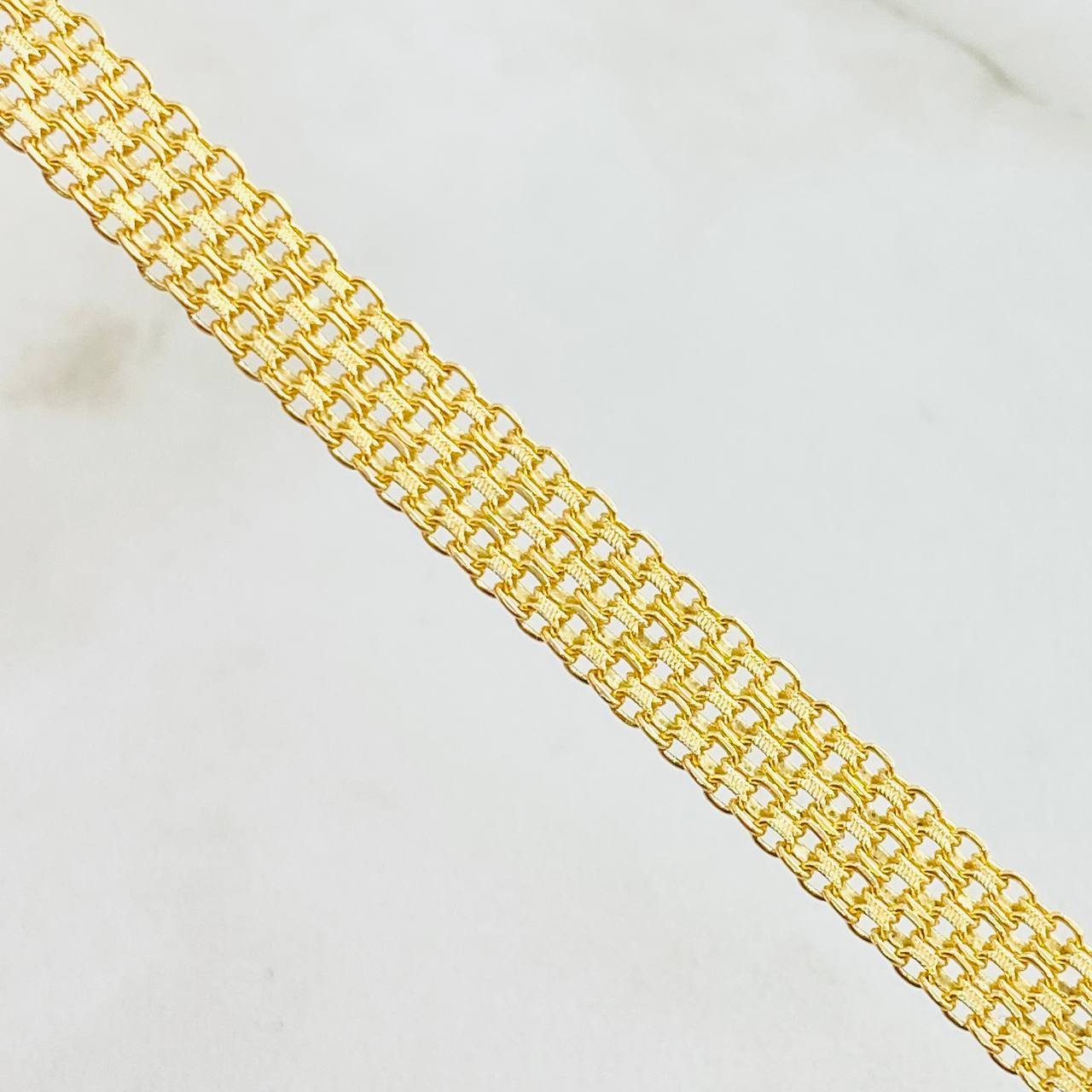 Cadena China 23.7gr / 60cm / Oro Amarillo +1 18K ©