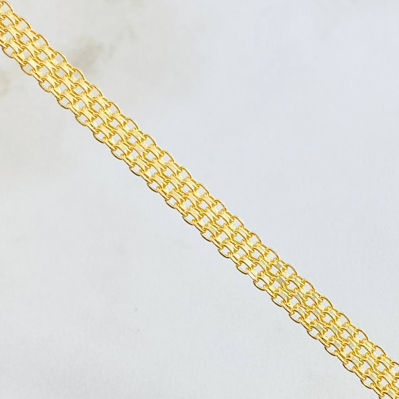 Cadena China 17.8gr / 70cm / Oro Amarillo +1 18K ©