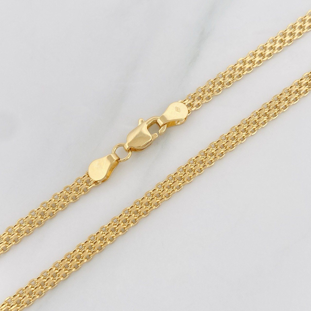 Cadena China 4.35g / 45cm / 3.28mm Oro Amarillo 18K