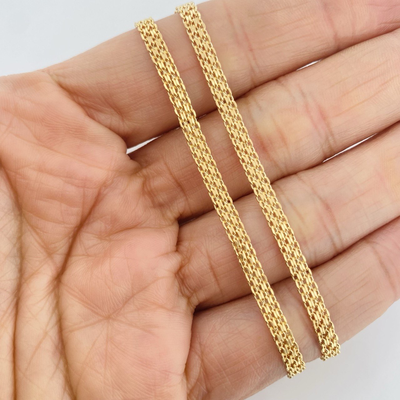 Cadena China 4.35g / 45cm / 3.28mm Oro Amarillo 18K