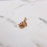 Dije Corona Queen 2.1gr / 2.4cm / Circones Negros Oro Rosa 18K $