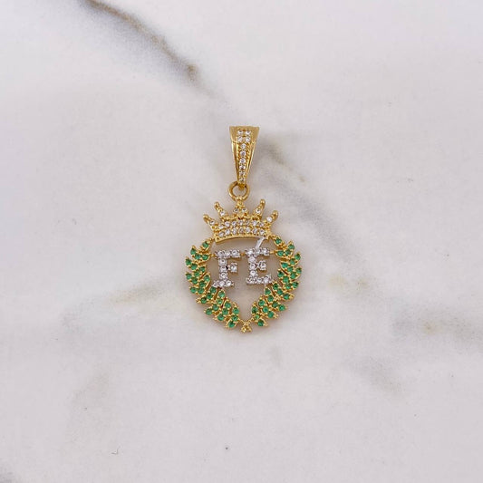 Dije Fe Corona 4.9gr / 3.4cm / Circones Verdes Blancos Dos Oros Amarillo Blanco 18K $