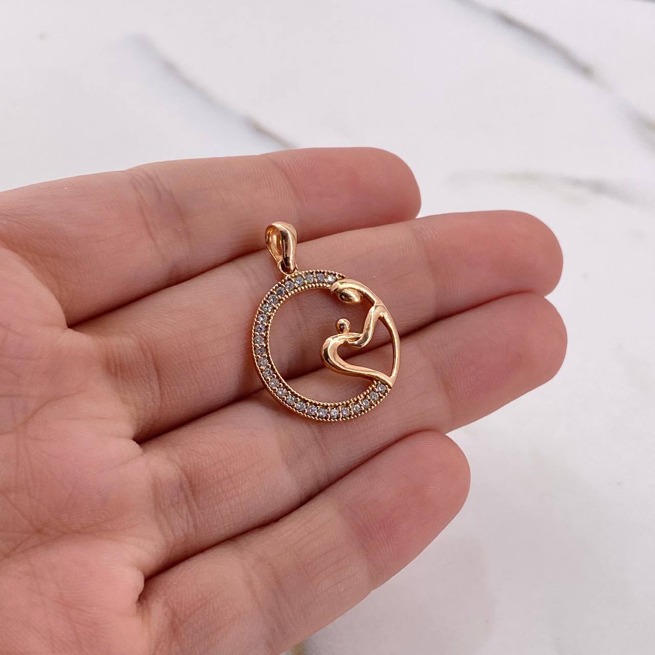Dije Circulo Amor 2gr / 2.6cm / Circones Blancos Oro Rosa 18K $