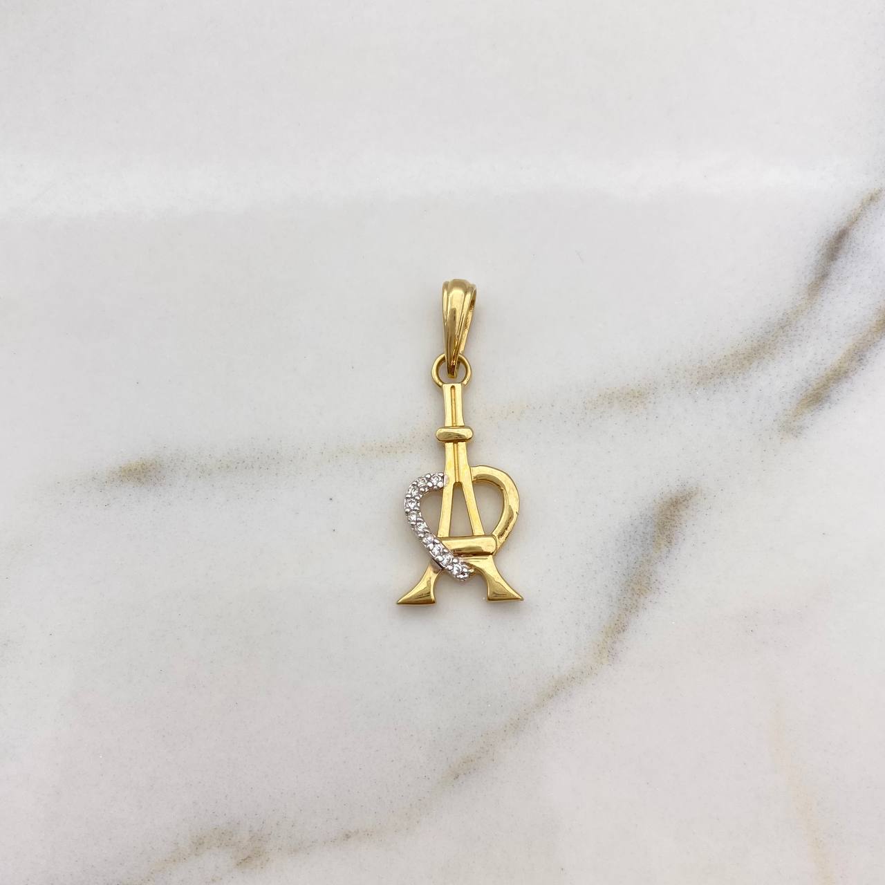 Dije Torre Eiffel Corazon 1.85gr / 3cm / Circones Blancos Dos Oros Amarillo Blanco 18K $
