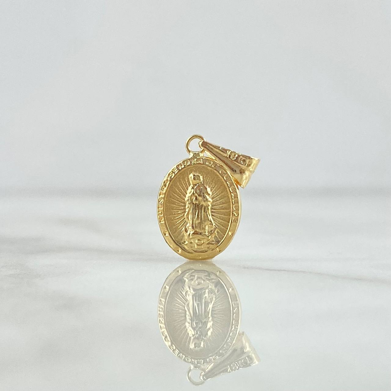 Dije Virgen Guadalupe 0.8gr / 2.2cm / Troquelado Oro Amarillo 18K