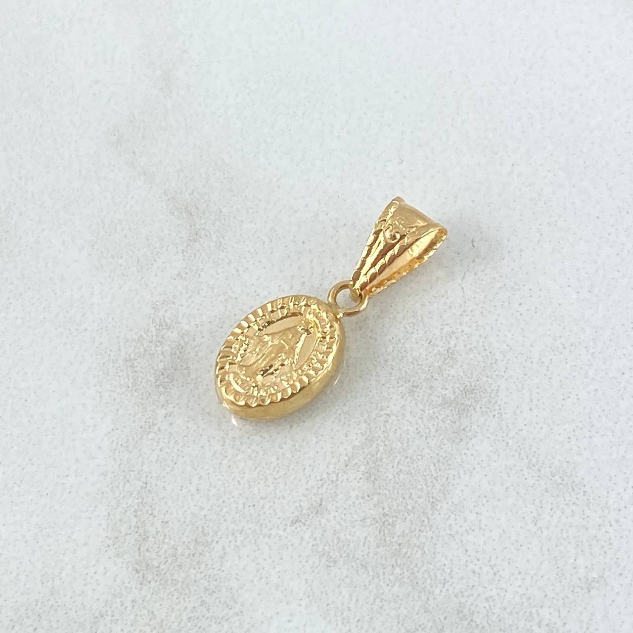 Dije Virgen Milagrosa Ovalada 0.4gr / 1.8cm / Bordeada Oro Amarillo 18K