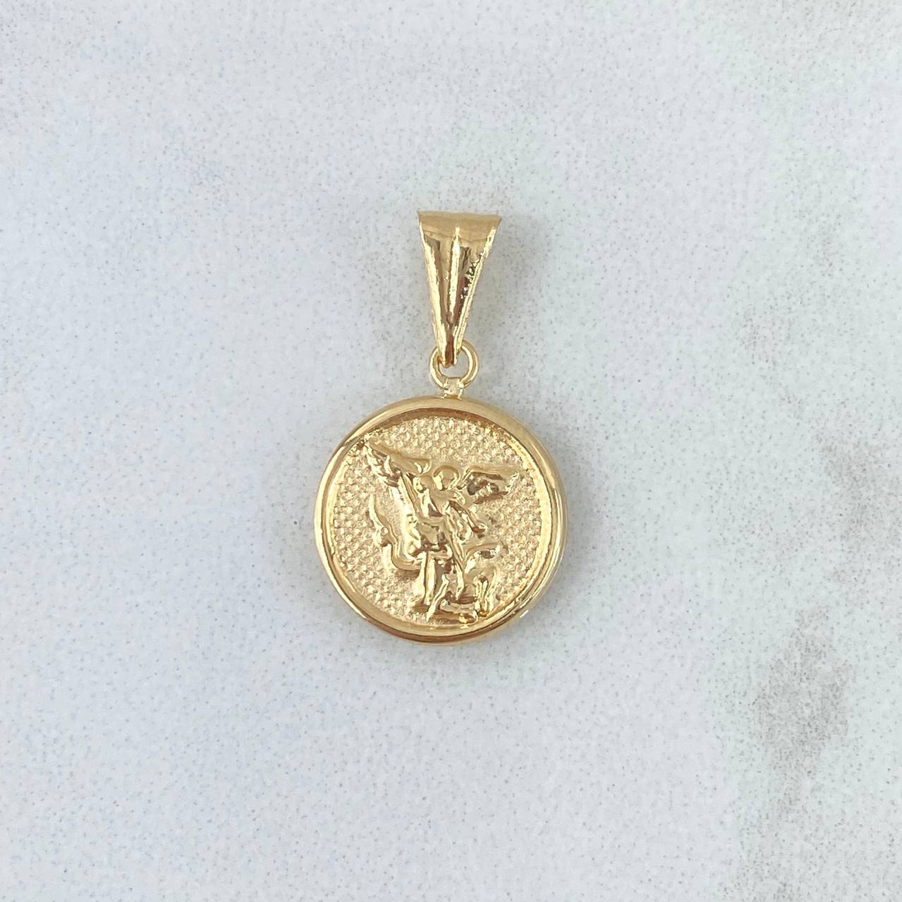 Dije San Miguel Arcangel 0.8gr / 2.1cm / Circulo Texturizado Oro Amarillo 18K