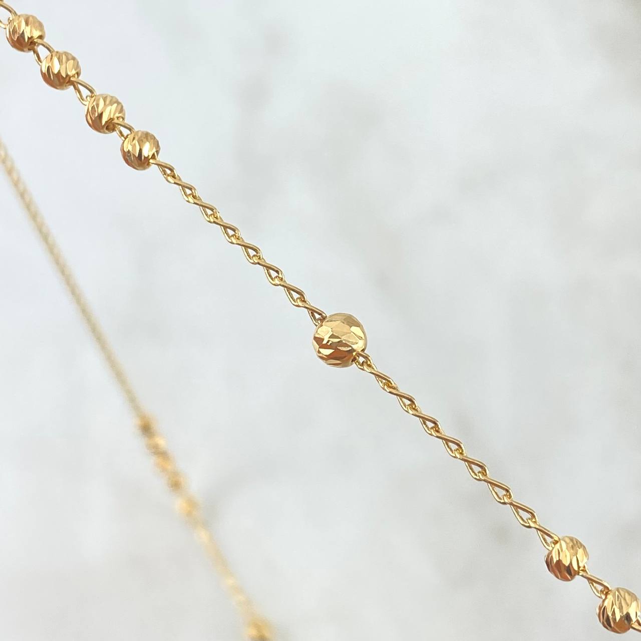 Rosario Virgen Milagrosa 8.6gr / 60cm / 3mm Bolas Diamantadas - Cruz Cristo Rayado Oro Amarillo 18K