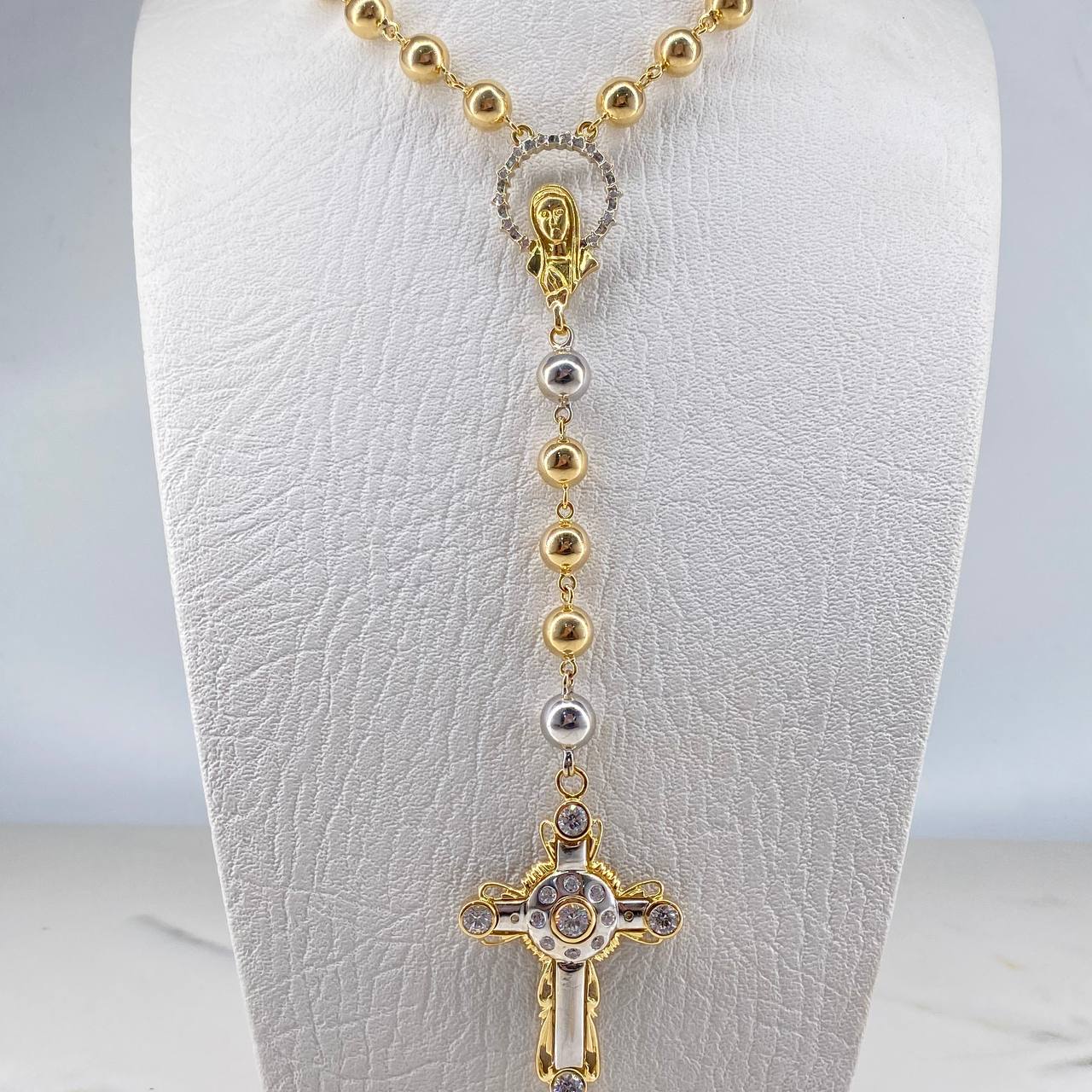 Rosario Virgen Maria 74.1gr / 70.6cm / 8mm Bolas Lisa Circones Blancos Dos Oros Amarillo Blanco 18K $