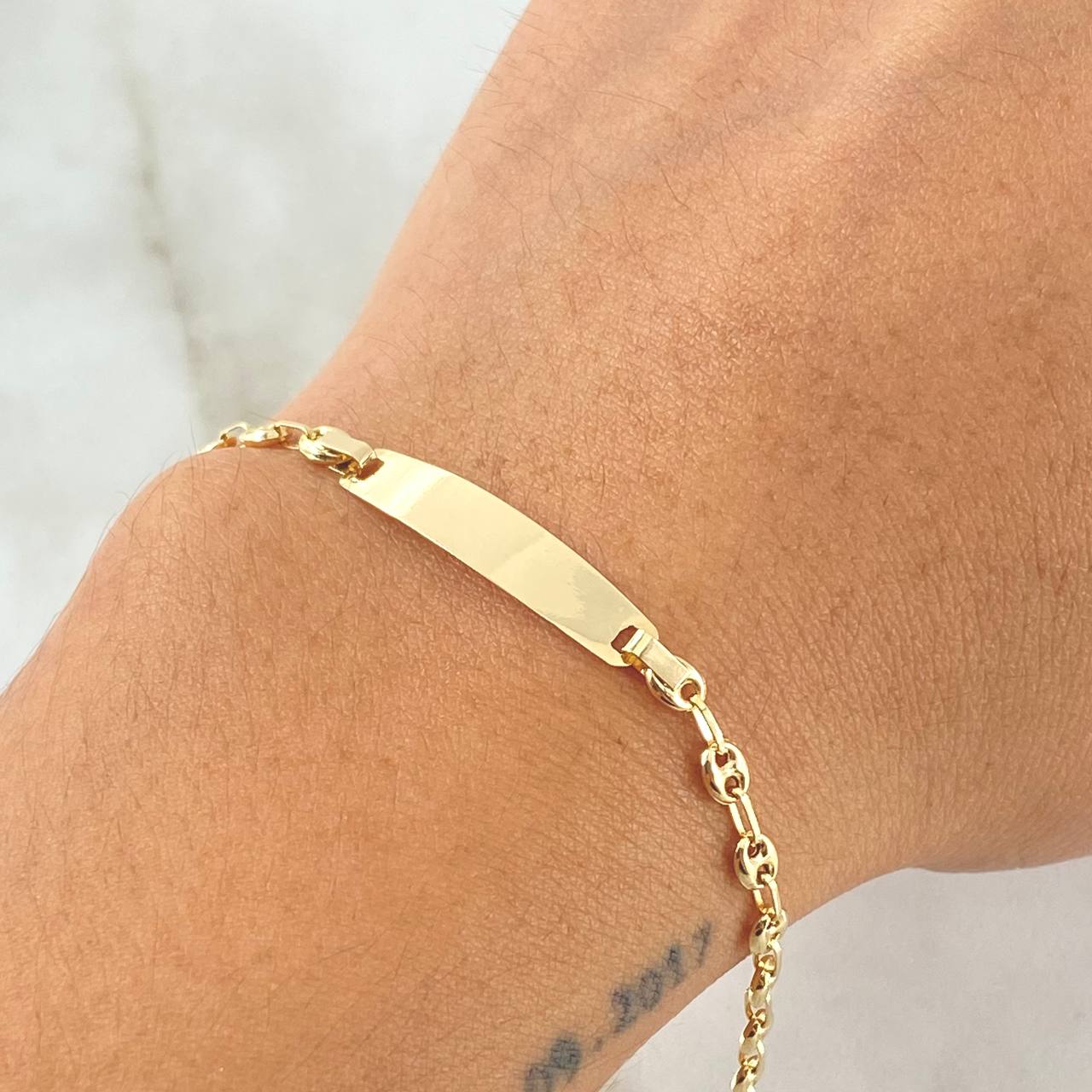 Pulso Bebé GC Placa 1.7gr / 15cm / Oro 18K