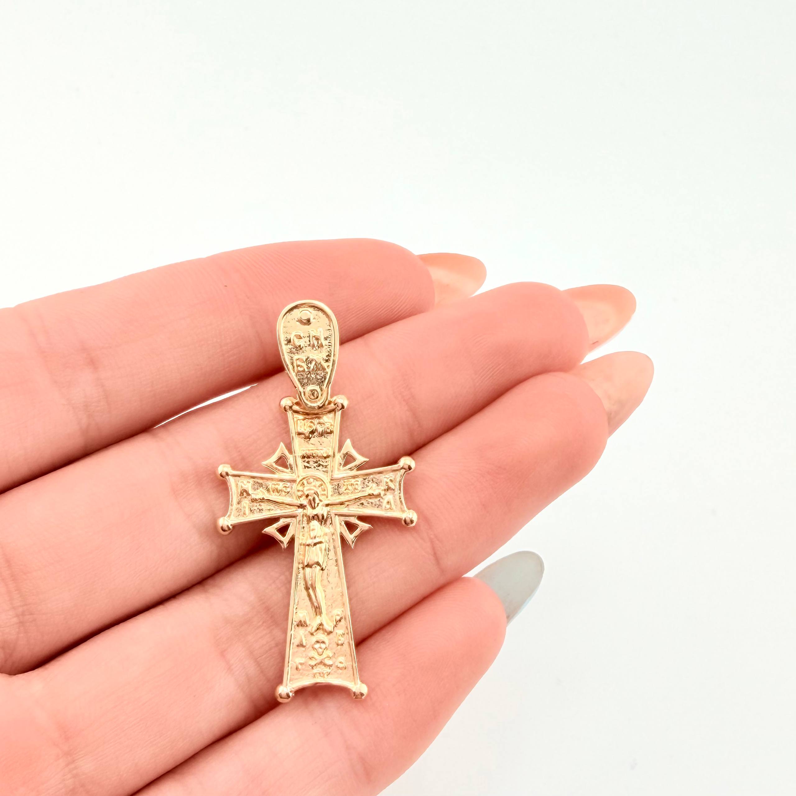 Dije Cruz Cristo Ornamentada 5gr / 4cm / Oro Amarillo 18K ©