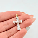 Dije Cruz Abultada 1.6gr / 2.8cm / Dos Oros Amarillo Blanco 18K ©