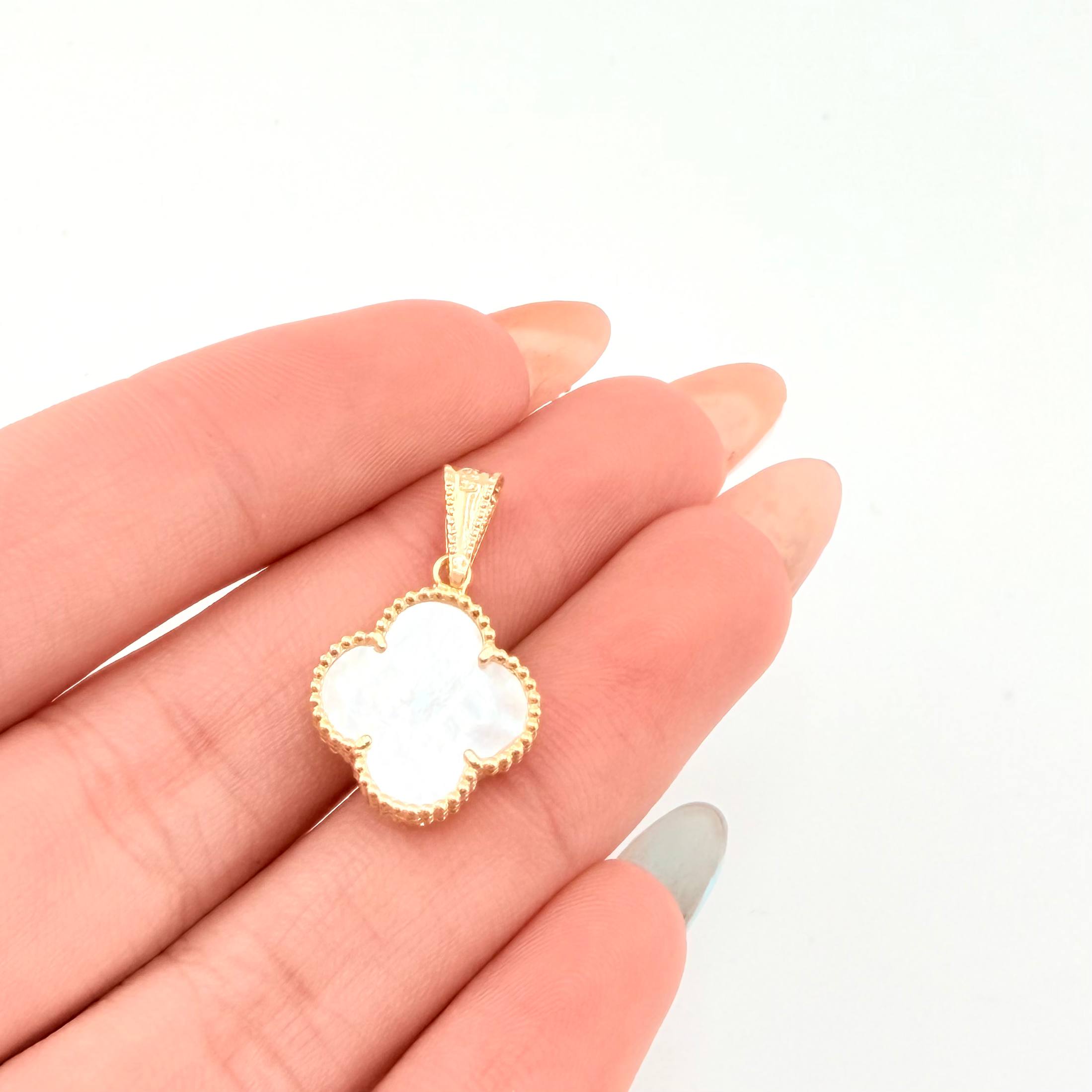 Dije Trebol Blanco 1.75gr / 2.3cm / Oro Amarillo Nac.Esp. 18K *