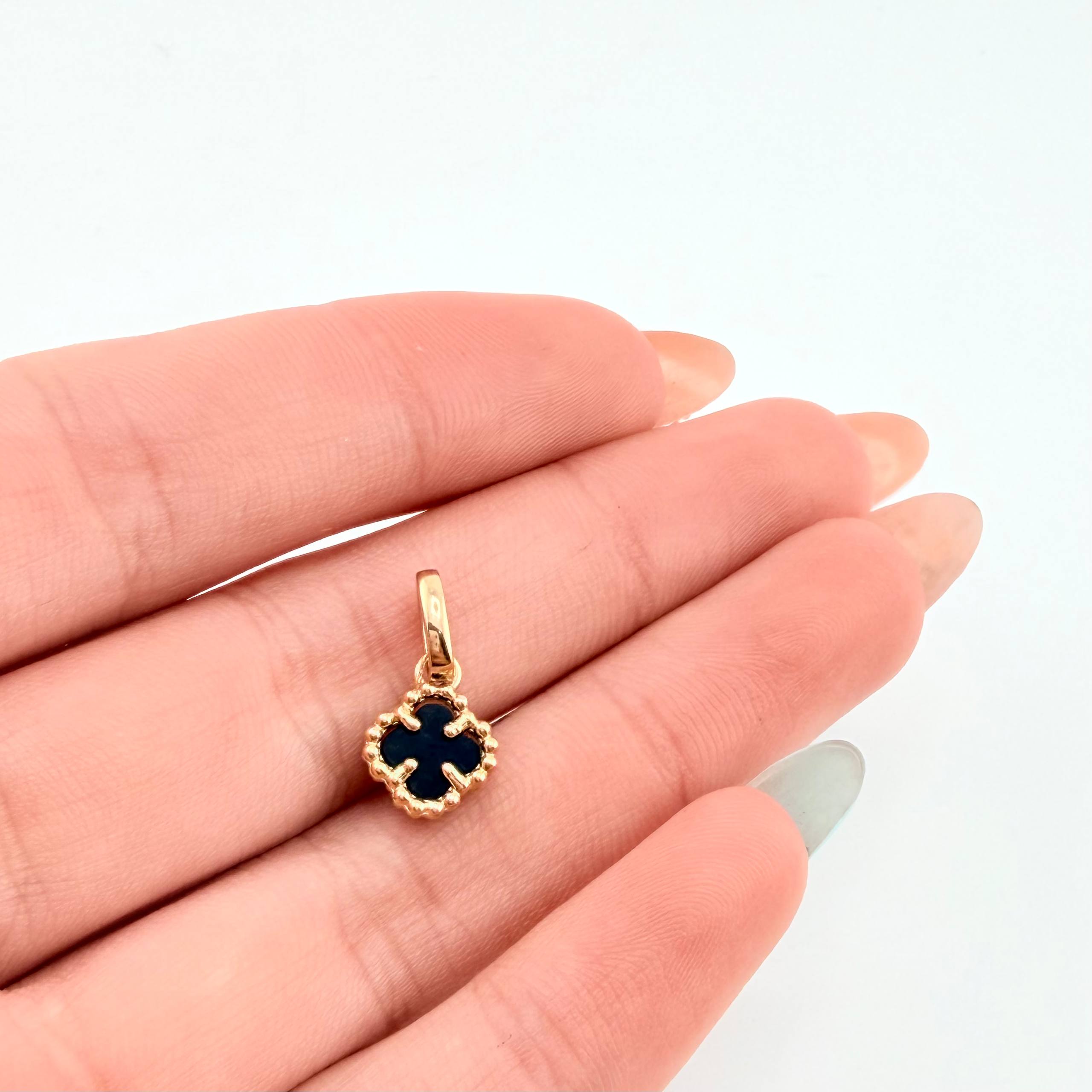 Dije Trebol Negro 1.2gr / 1.6cm / Oro Amarillo Nac.Esp. 18K *