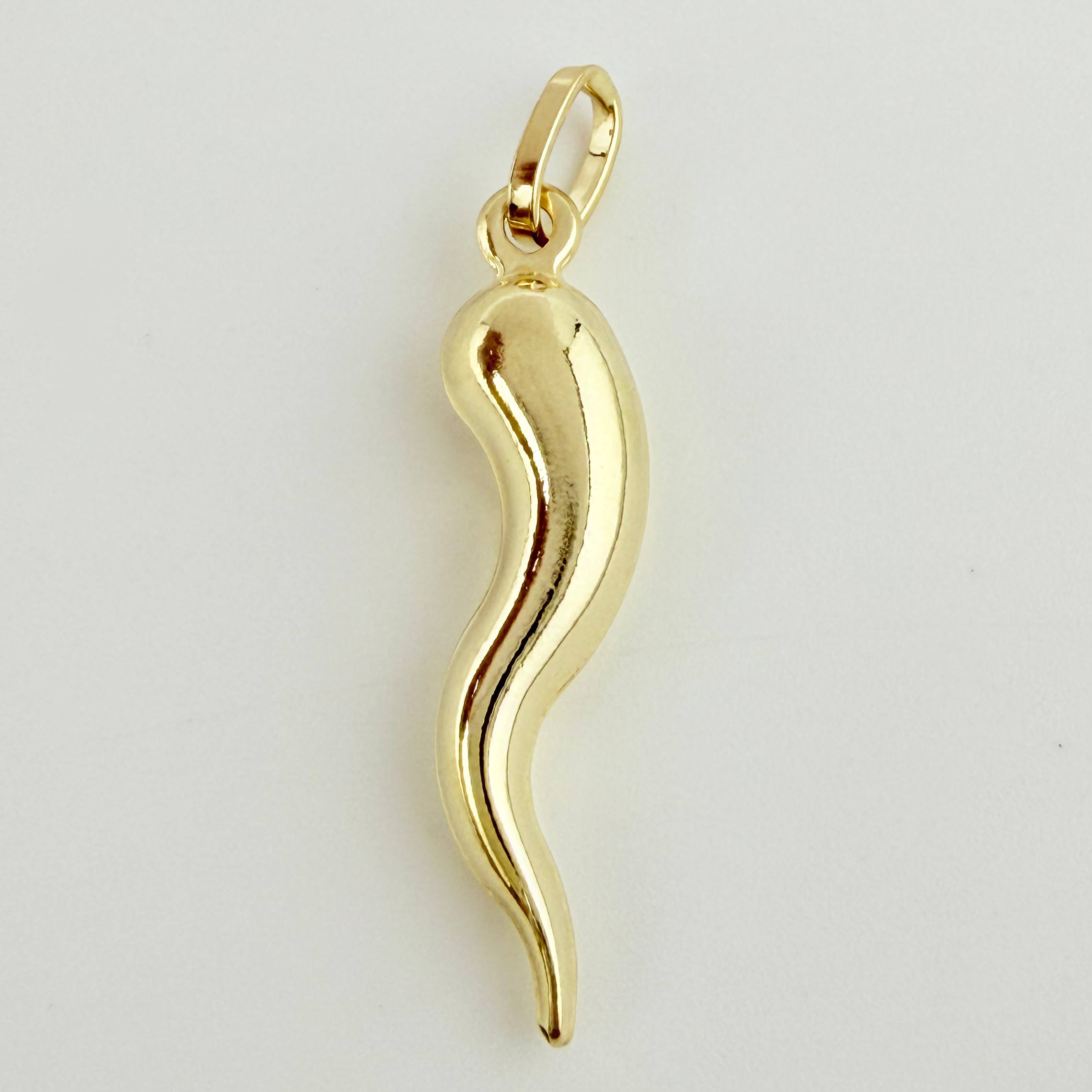 Dije Chile Jalapeño 1.2gr / 3.3cm / Oro Amarillo +4 18K ©