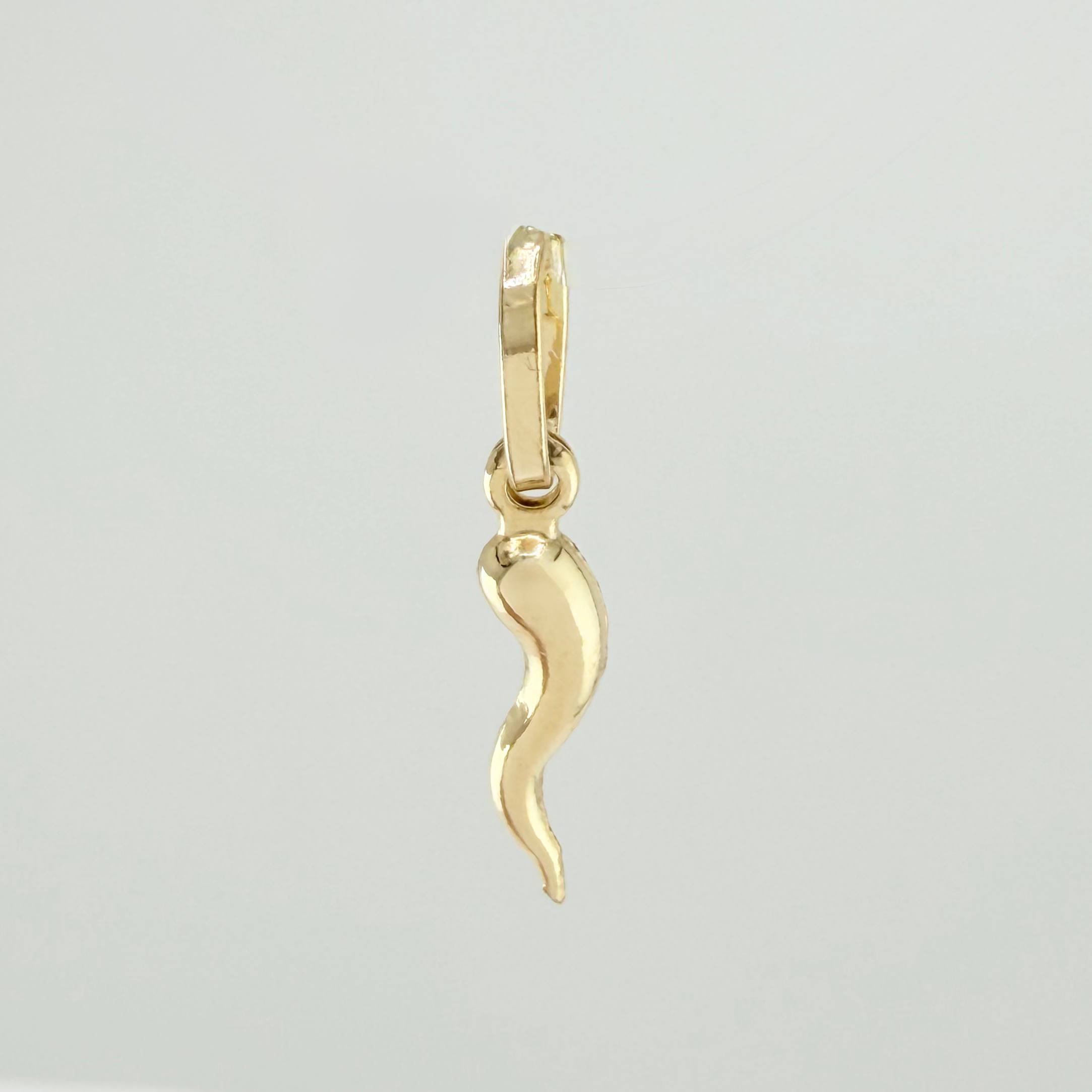 Dije Chile Jalapeño 0.4gr / 2cm / Oro Amarillo +4 18K *