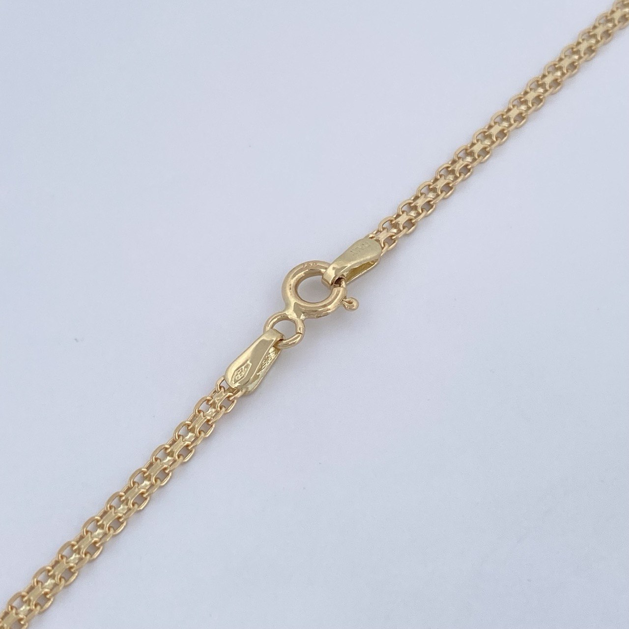 Cadena China 4.85gr / 50cm / Oro Amarillo +1 18K $