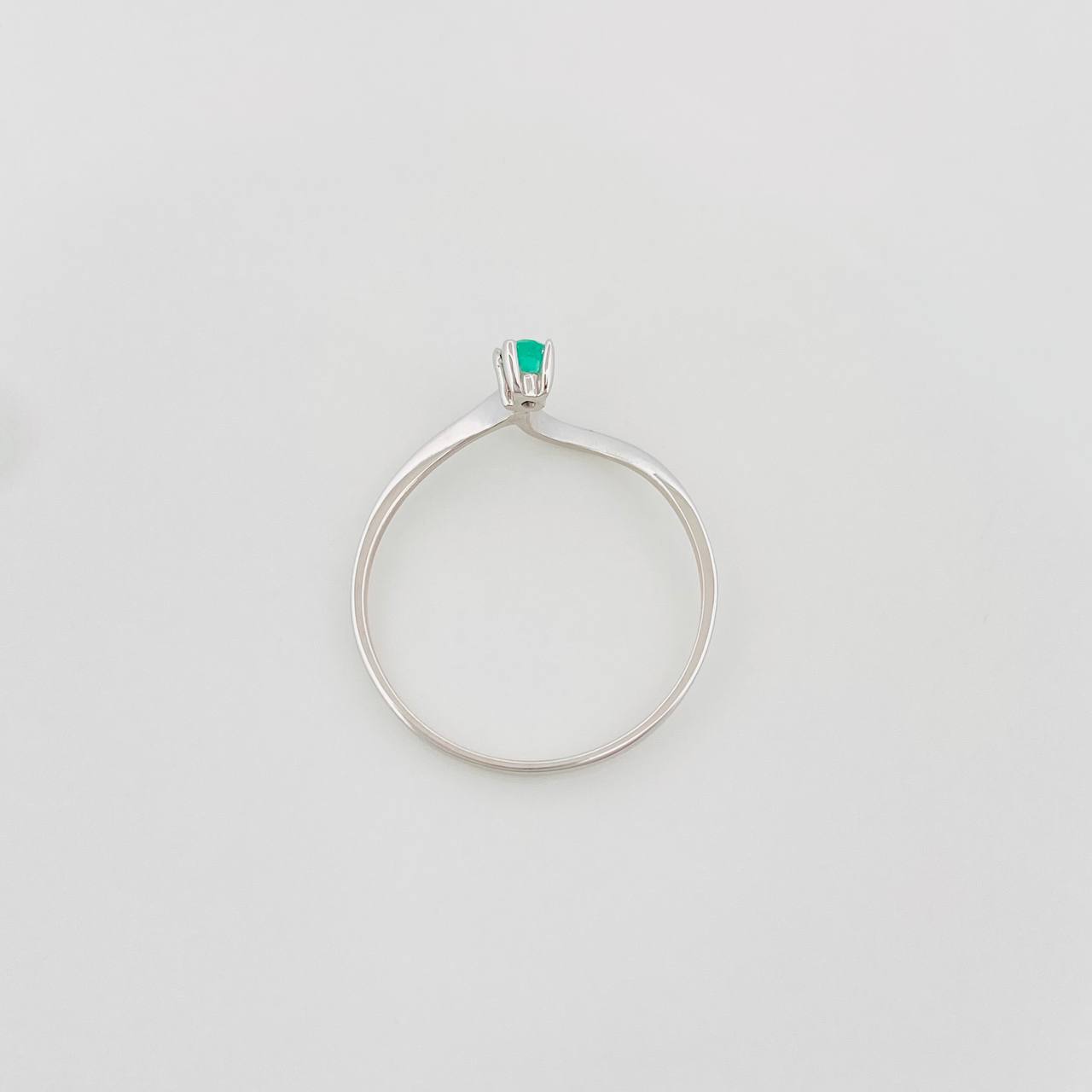 Anillo Ola Esmeralda 05 Pts 0.75 g / T7 1/2 Plata 925