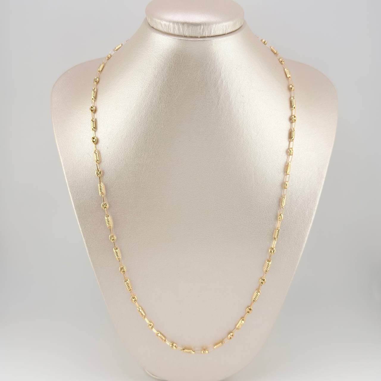 Cadena Rustica Barril Gc 7.15 g / 59.4 cm / 4.1 mm Oro Amarillo 18K