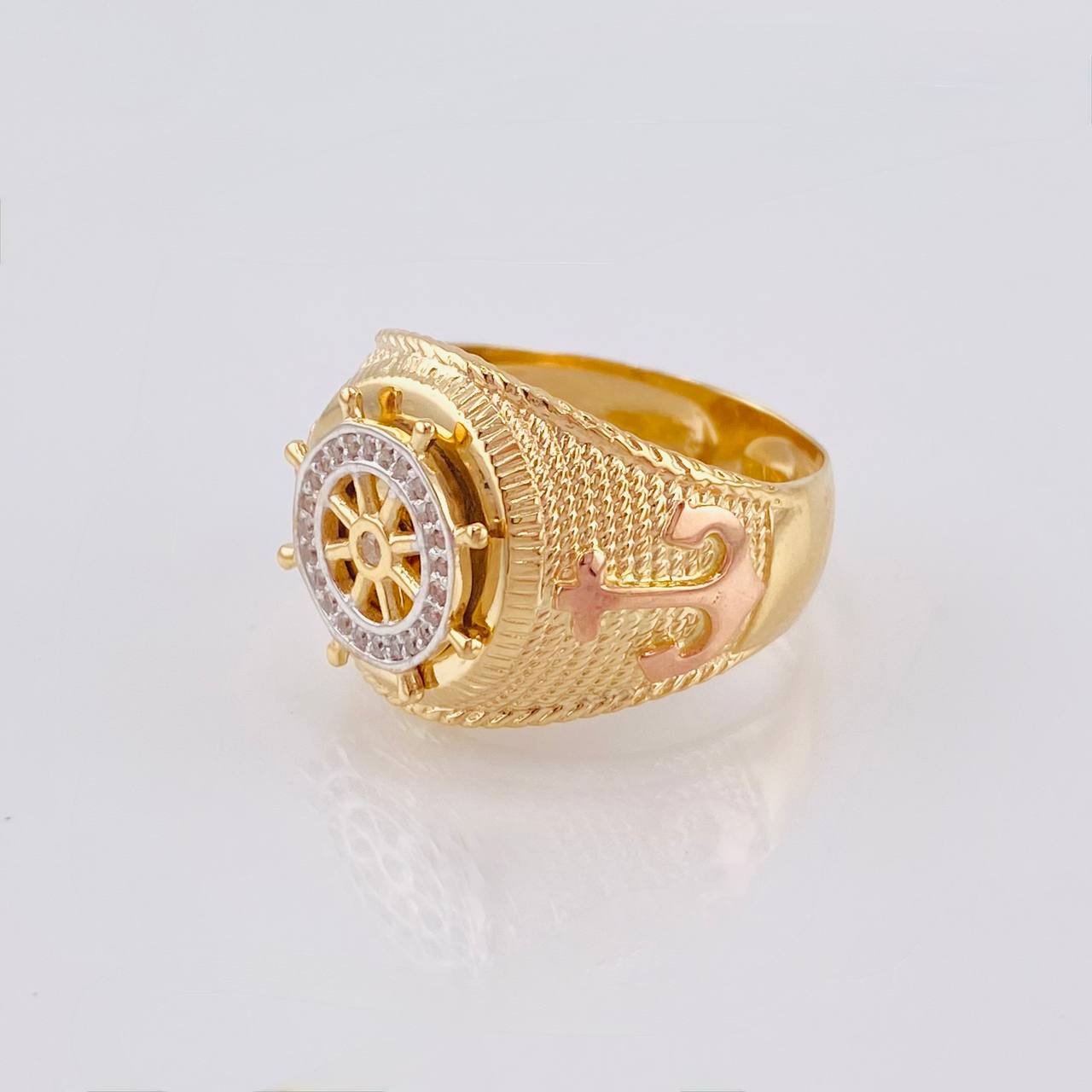 Anillo Timón Movil 7.25 g / T9 Tres Oros 18K