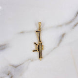 Dije Arma Fusil 2.45gr / 4.4cm / Circones Negros Oro Amarillo 18K $