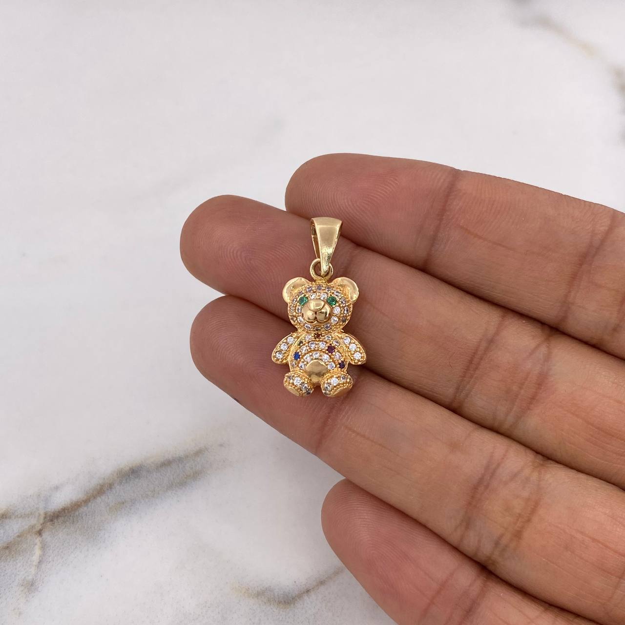 Dije Oso 3.4gr / 2.5cm / Circones Colores Oro Amarillo 18K $