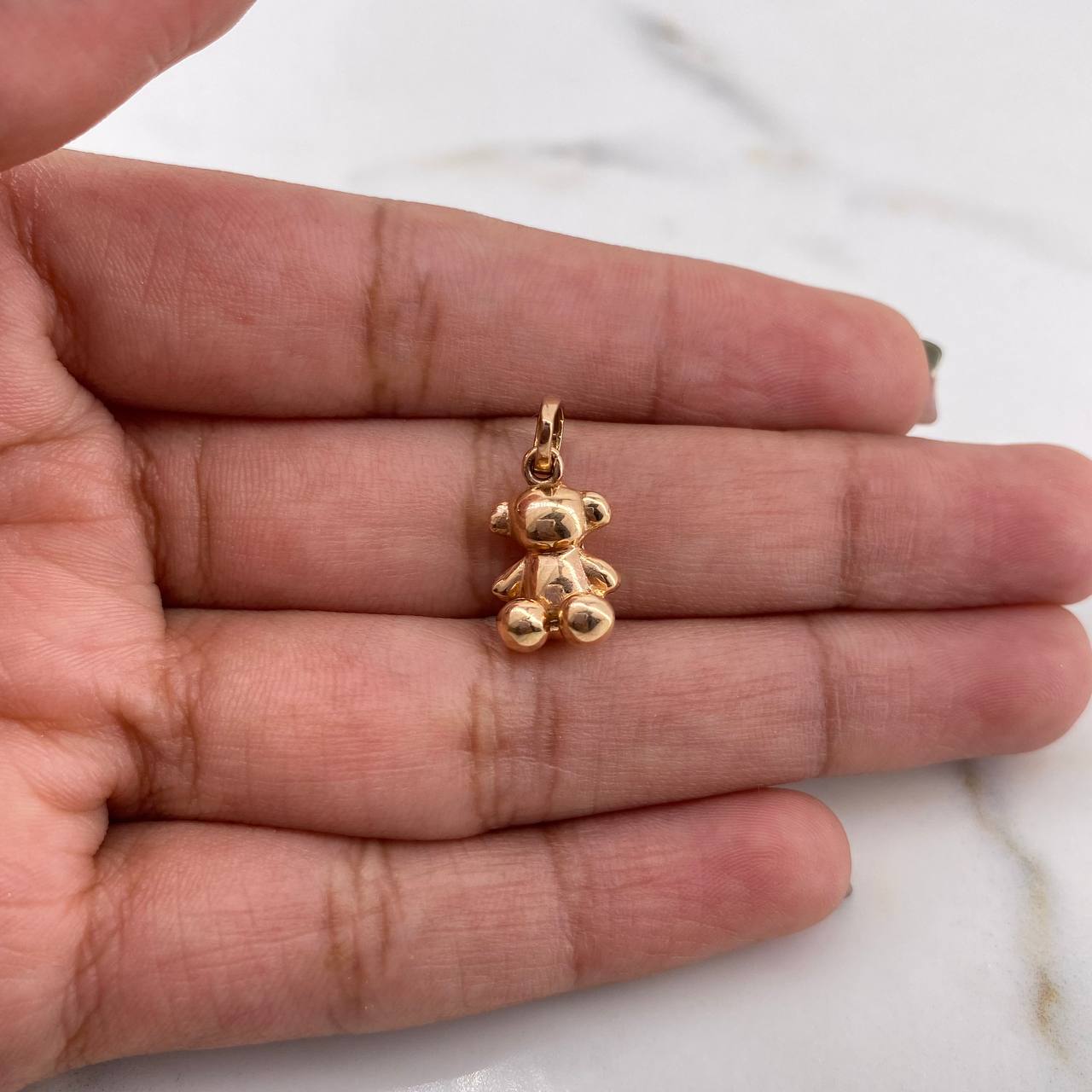 Dije Oso Sin Rostro 1.9gr / 1.7cm / Liso Oro Rosa 18K $