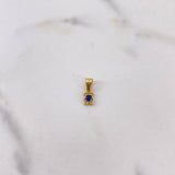 Dije Oso Ts 0.3gr / 1.1cm / Circón Azul Oro Amarillo 18K $