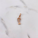 Dije Pez Esqueleto 1.9gr / 2.5cm / Circones Blancos Dos Oros Blanco Rosa 18K $