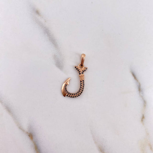 Dije Anzuelo 1.3gr / 2.7cm / Circones Negros Oro Rosa 18K $