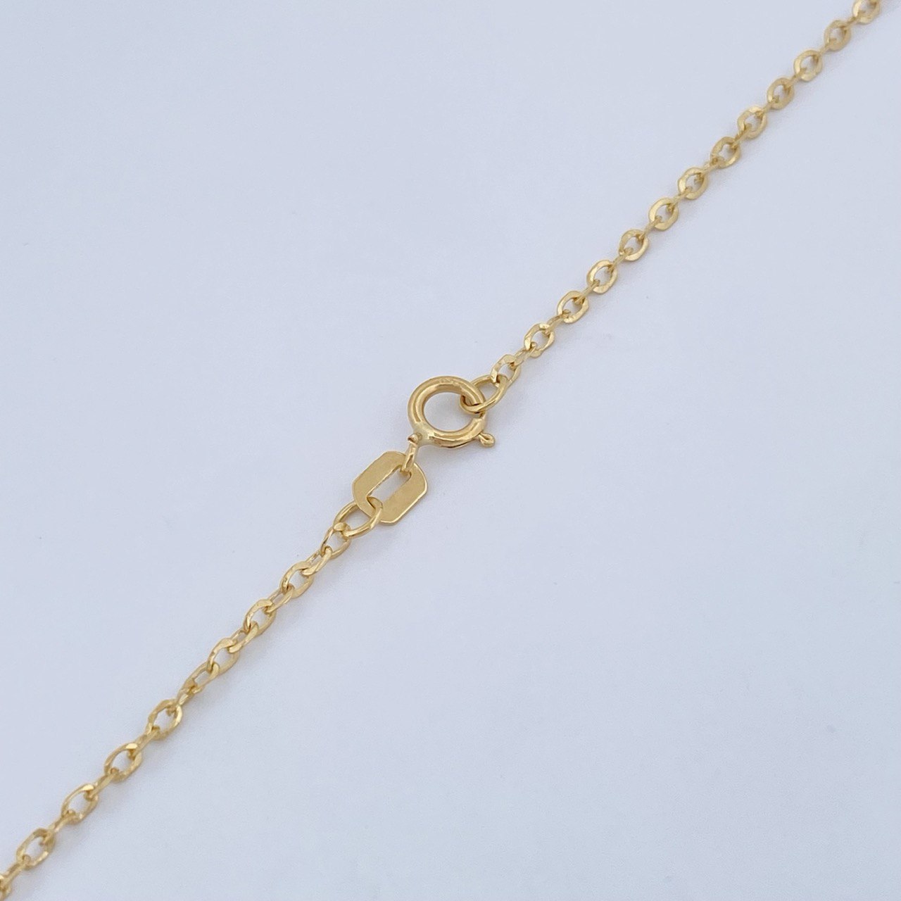 Cadena Aro Seguido Trebol 2.7gr / 46cm / Oro Amarillo +3 18K &
