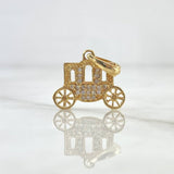 Dije Carruaje 1.45gr / 1.9cm / Circones Blancos Oro Amarillo 18K