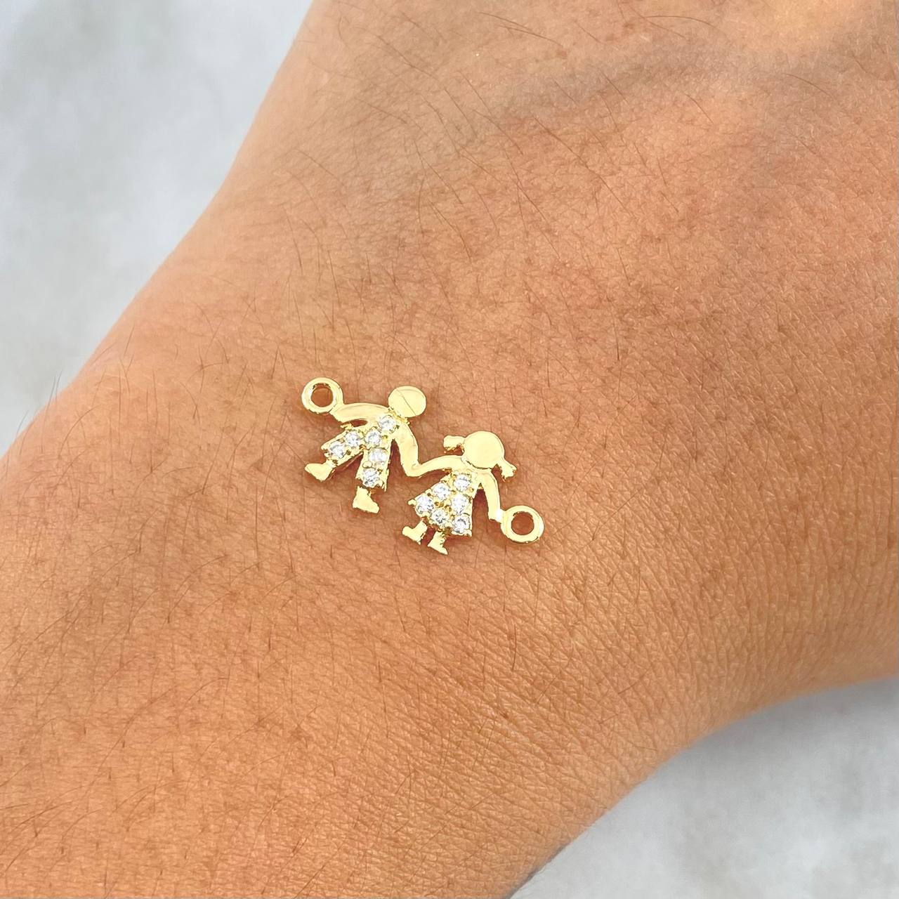Herraje Niño Y Niña 0.8gr / 2cm / Circones Blancos Oro Amarillo 18K