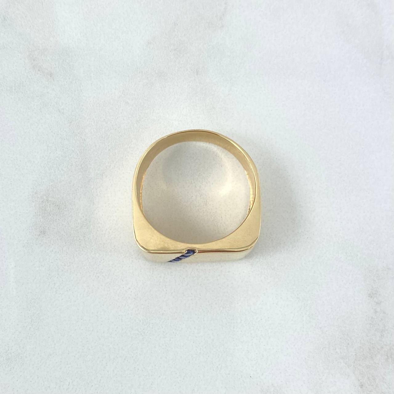 Anillo Sello Línea Intermedia Diagonal 8.6gr / T10 1/4 / Circones Azules Oro Amarillo 18K