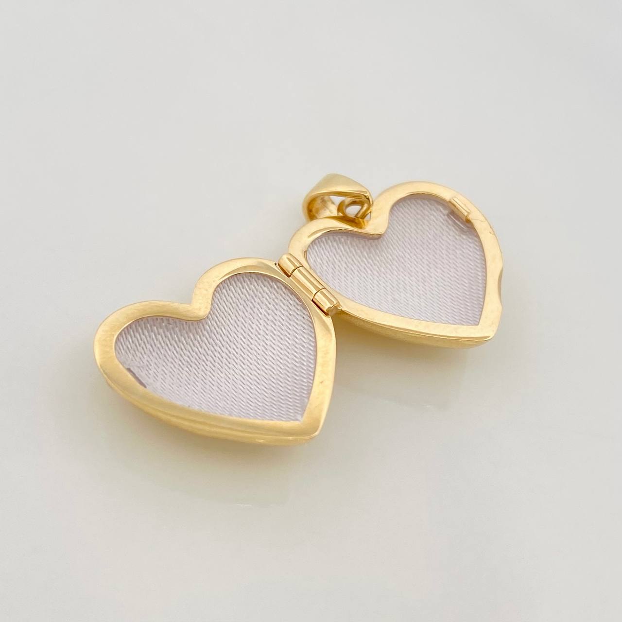 Dije Relicario Corazón 2.65g / 2cm Oro Amarillo 18K
