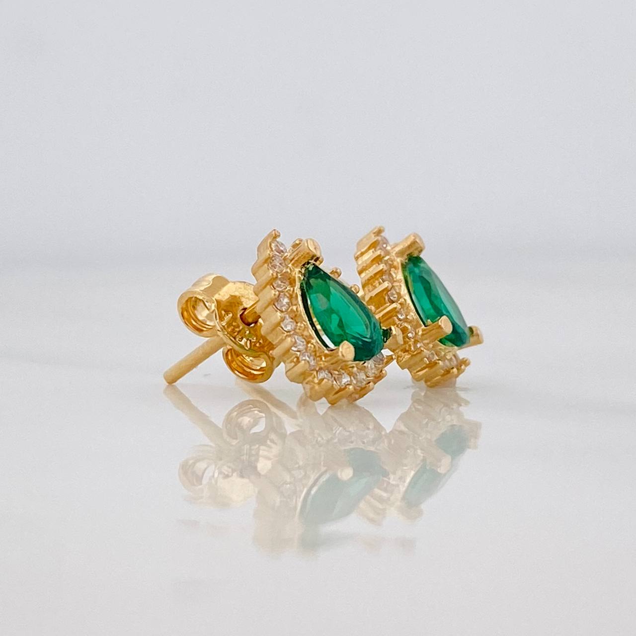Topos Halo Lágrima 2.1g / 7.6mm Oro Amarillo 18K