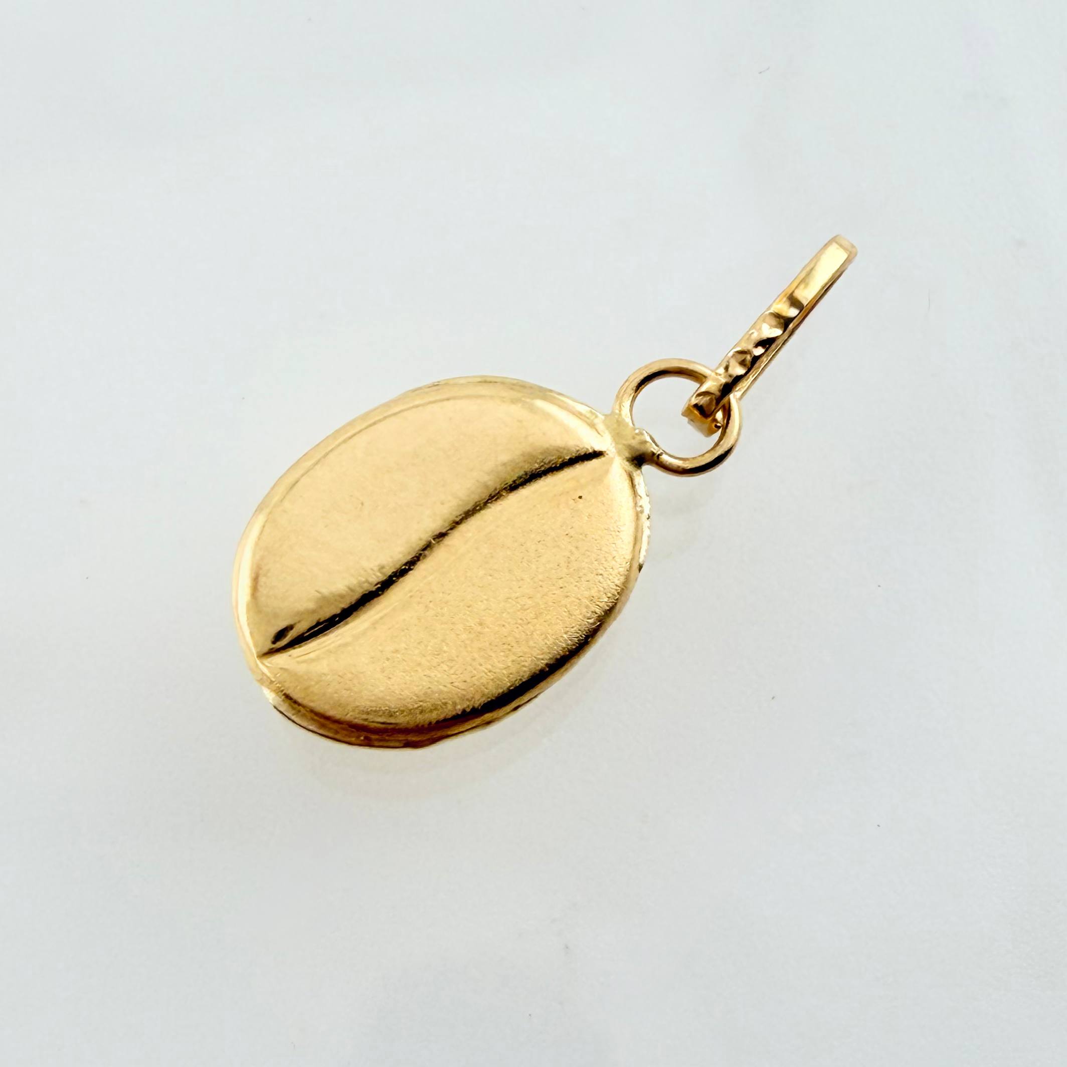 Dije Grano De Cafe 0.3gr / 1.5cm / Oro Amarillo 18K