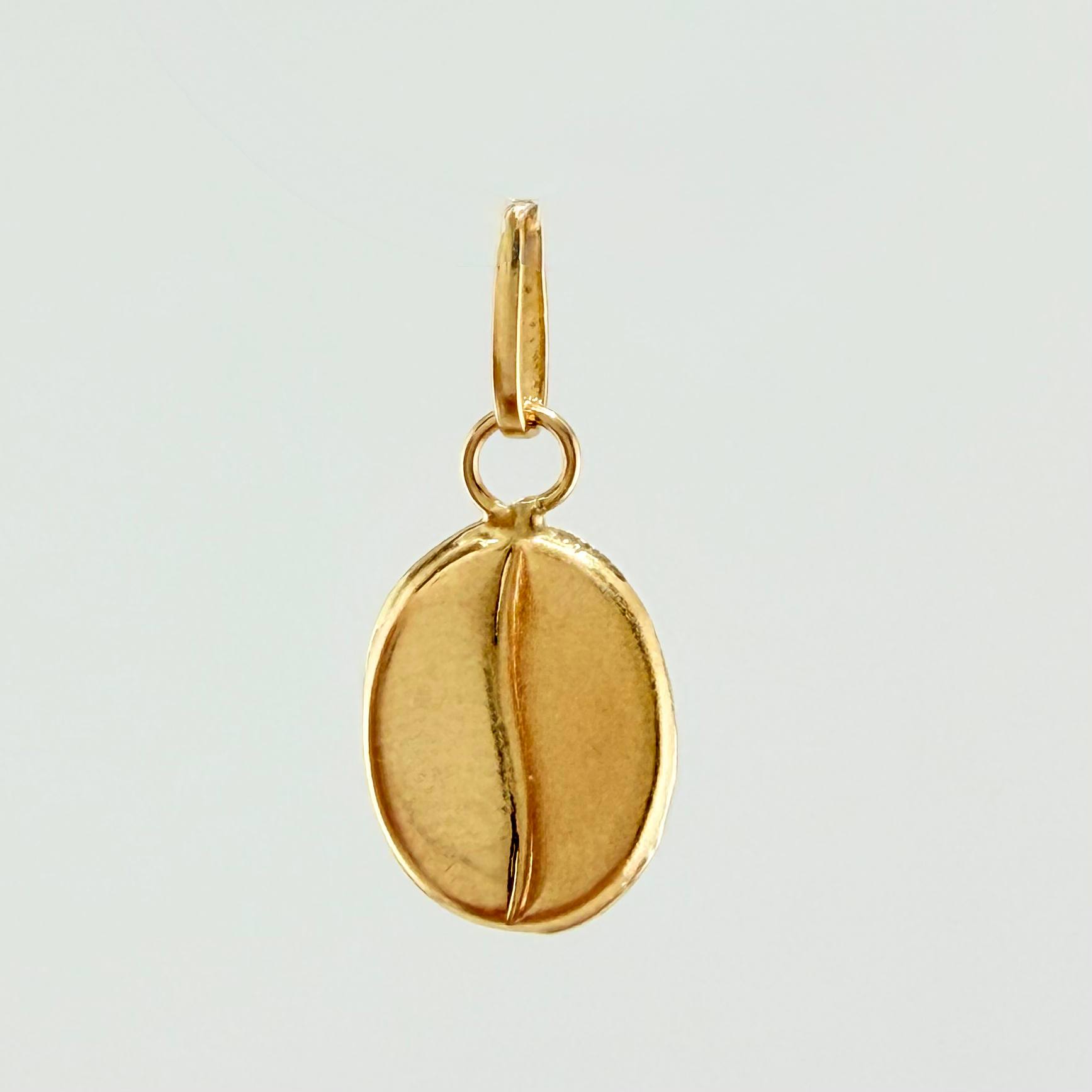 Dije Grano De Cafe 0.3gr / 1.5cm / Oro Amarillo 18K