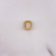 Dije Letra O 0.45gr / 0.9cm / Circones Blancos Oro Amarillo 18K $