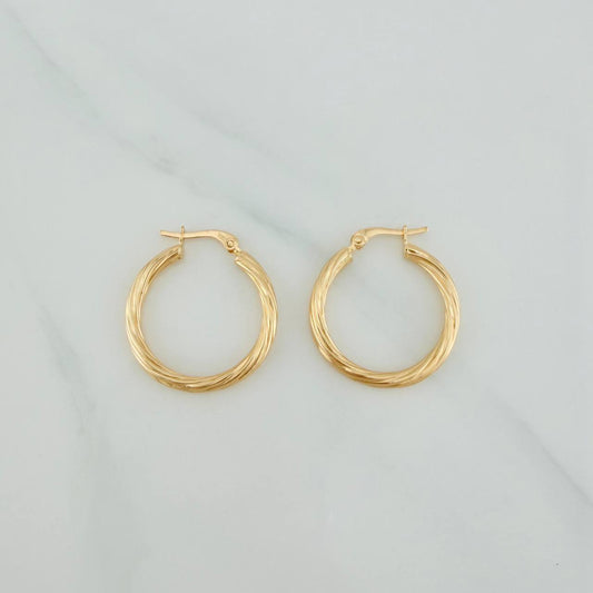 Candongas Mary 1.95gr / 2.7cm / Oro Amarillo 18K
