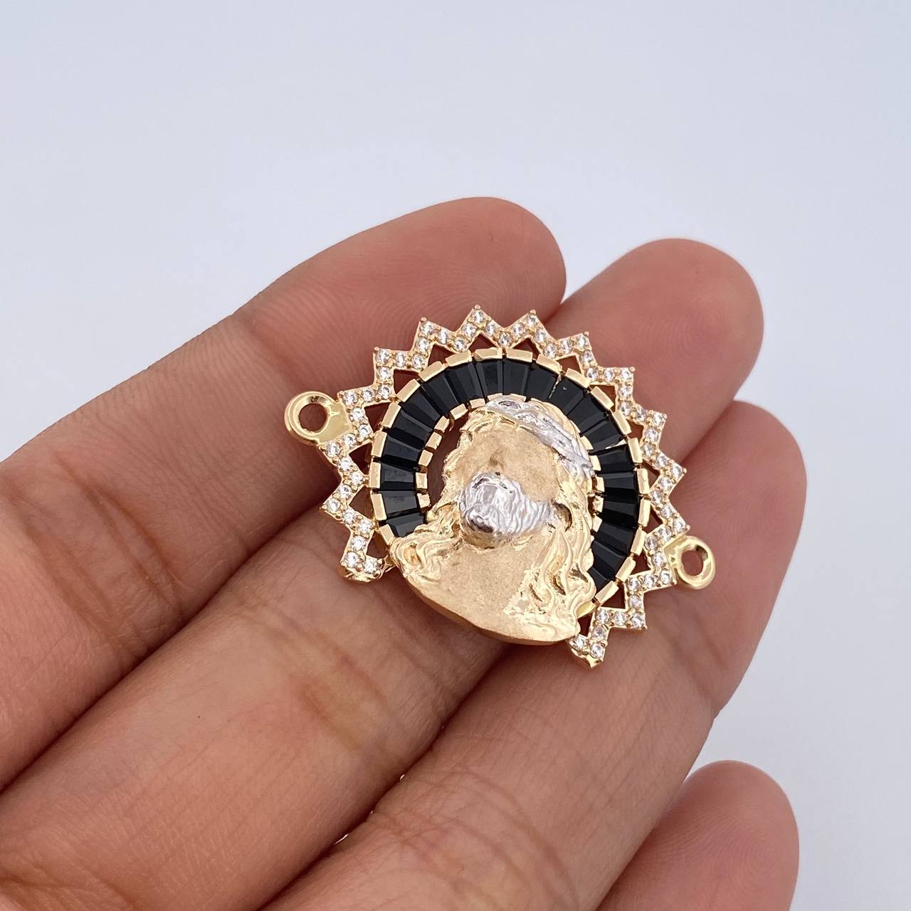 Herraje Rostro Jesus Aureola 6.45gr / 2.3cm / Circones Blancos Negros Dos Oros Amarillo Blanco 18K &