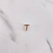 Dije Letra T 0.25gr / 0.8cm / Circones Colores Oro Amarillo 18K $