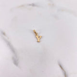 Dije Letra Y 0.45gr / 1.5cm / Liso Oro Amarillo 18K #